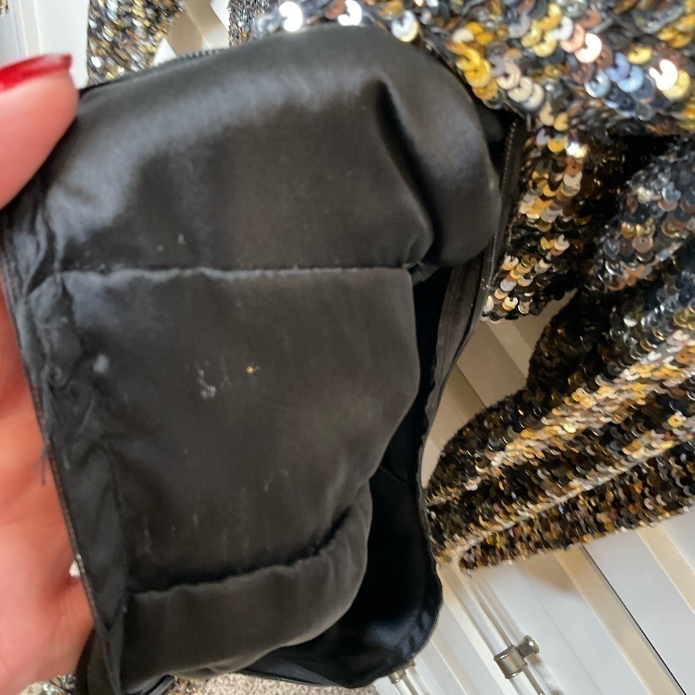 Parker multi sequin 100% silk dress with adorable cut out design - Picture 9 of 11